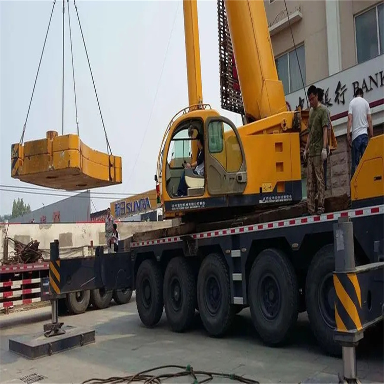 沙河当地吊车出租|机器吊装|75吨|工厂搬迁服务